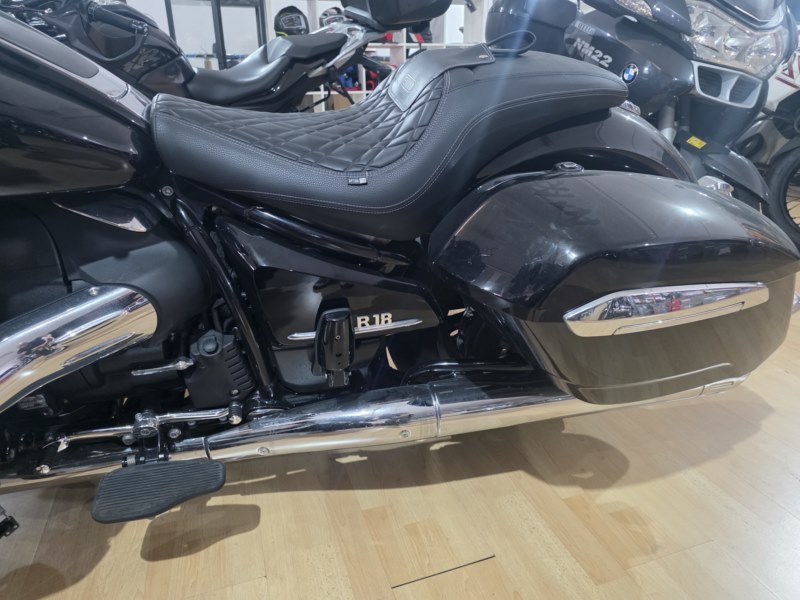 BMW Motorrad R 18 B Bagger (2024)(A) - Imagen 5