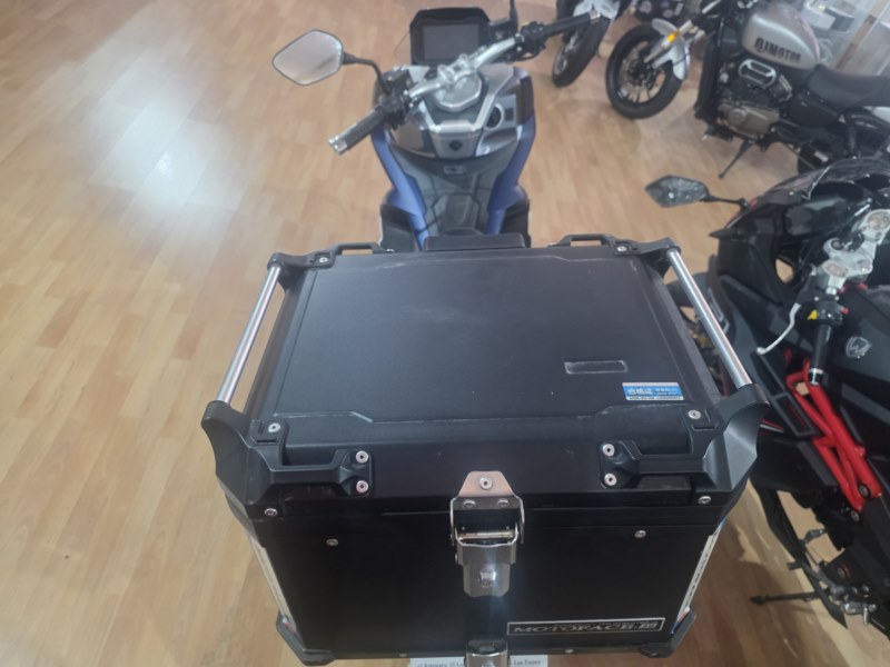 MH Motorcycles VR10 125 (2025)(B/A1/A2/A) - Imagen 4
