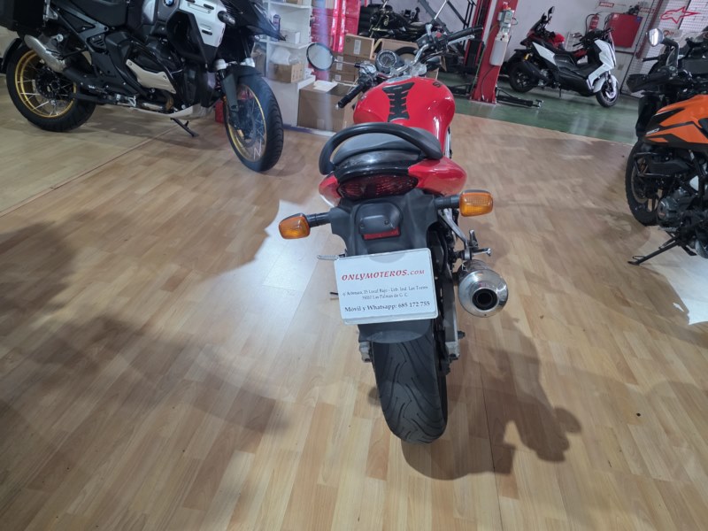 SUZUKI SV650S Naked (2002)(A2/A) - Imagen 9