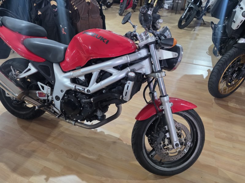 SUZUKI SV650S Naked (2002)(A2/A) - Imagen 12