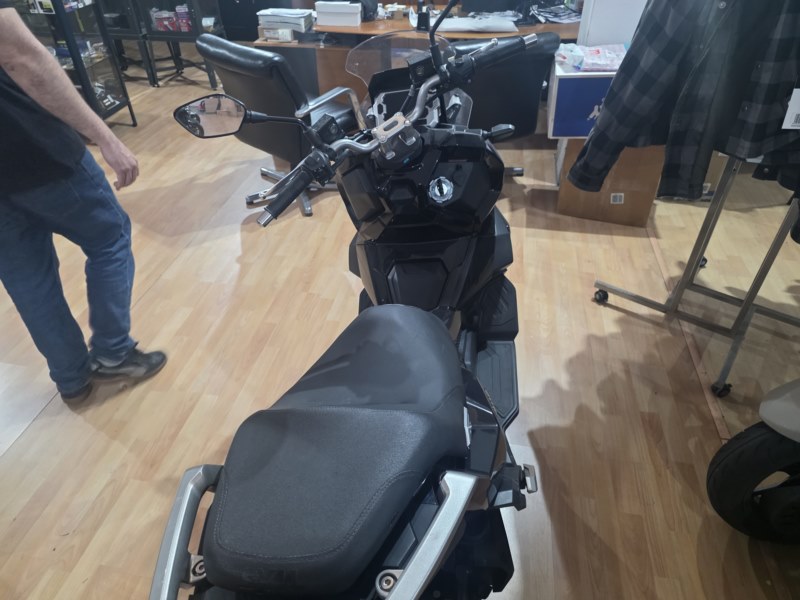 Sym ADX 125 ABS (2025)(B/A1) - Imagen 8