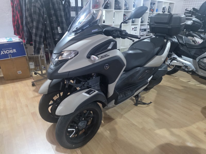 YAMAHA TRICITY 300 2024 B/A1/A2/A